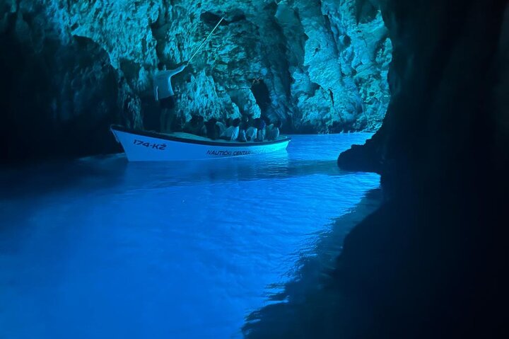 Blue Cave and Town Hvar with 5 Island Boat Tour