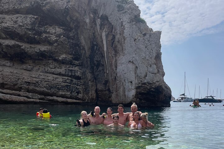 Blue Cave and Town Hvar with 5 Island Boat Tour