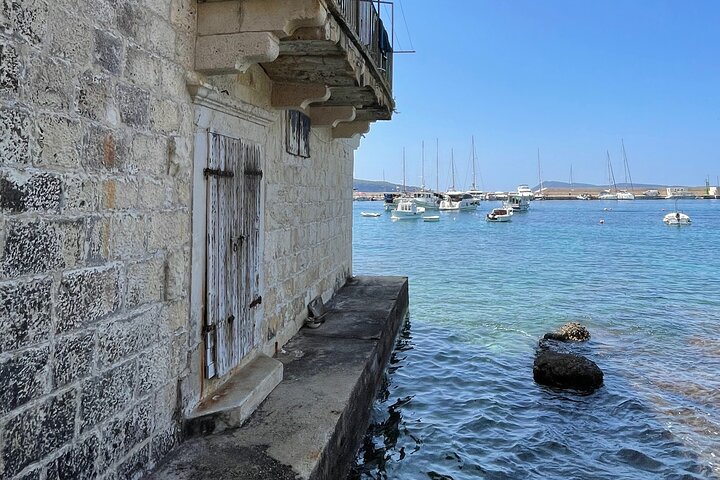 Blue Cave and Town Hvar with 5 Island Boat Tour