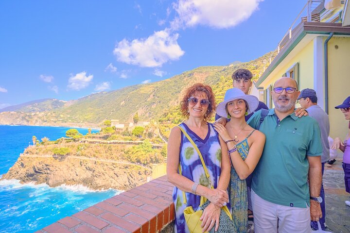 Cinque Terre Day Trip with Transport from Montecatini
