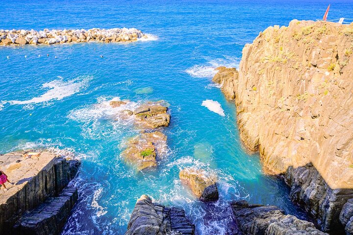 Cinque Terre Day Trip with Transport from Montecatini