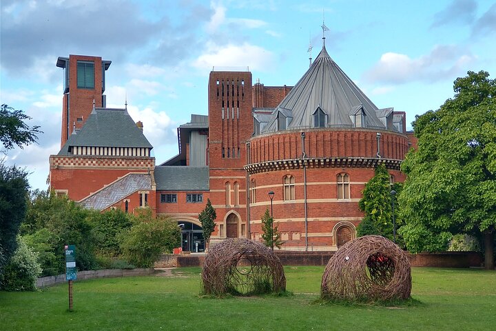 The WalkTalkShow.co.uk - Guided Tour of Stratford upon Avon