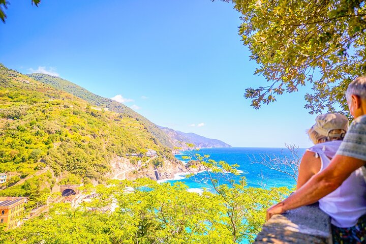 Cinque Terre Day Trip with Transport from Montecatini