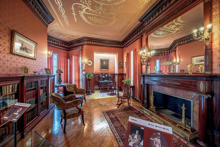 Tour Galveston's 1895 Moody Mansion