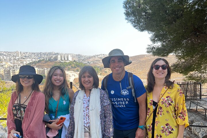 Travel to Bethlehem Half Day Guided Tour from Jerusalem