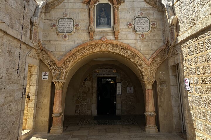 Travel to Bethlehem Half Day Guided Tour from Jerusalem