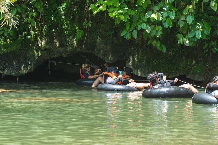 Vang Vieng Tour A - Blue lagoon 3 with Caves and Zipline