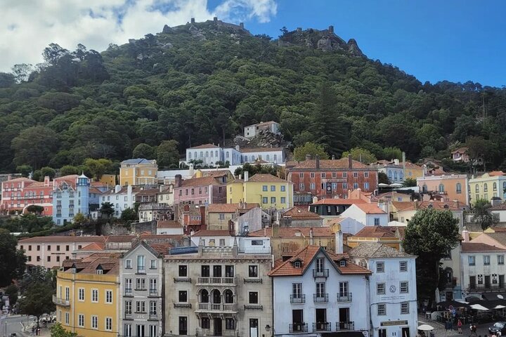 Sintra Private Tour with Tickets: Pena Palace & Moorish Castle