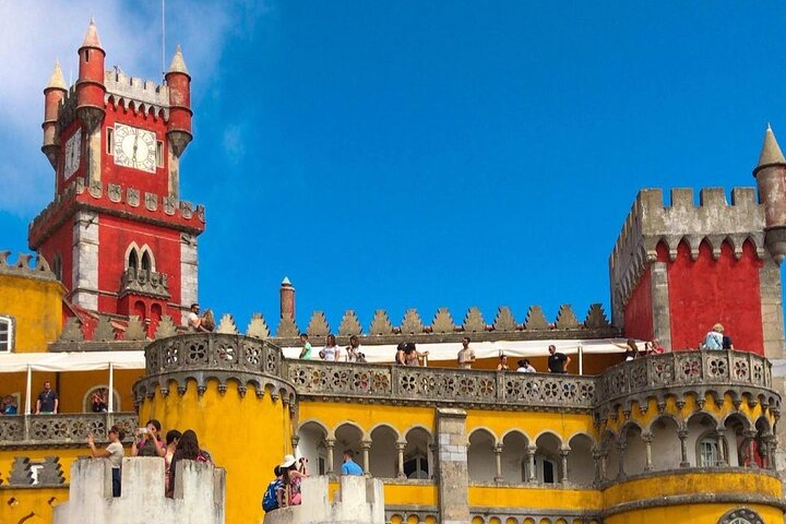 Sintra Private Tour with Tickets: Pena Palace & Moorish Castle