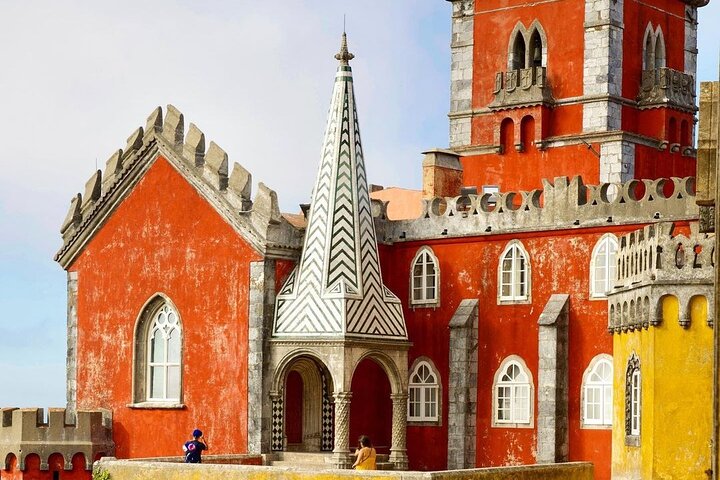 Sintra Private Tour with Tickets: Pena Palace & Moorish Castle