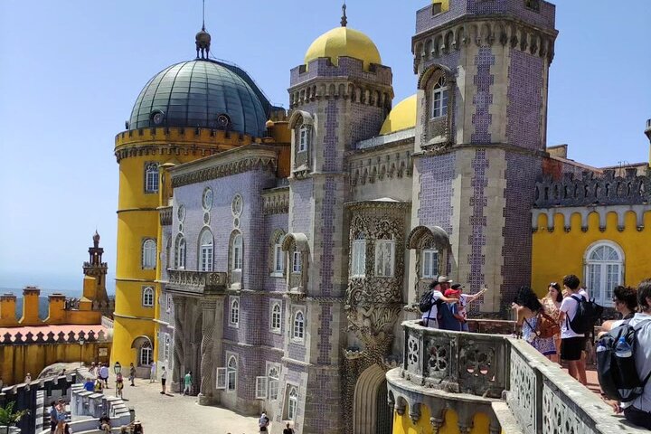 Sintra Private Tour with Tickets: Pena Palace & Moorish Castle