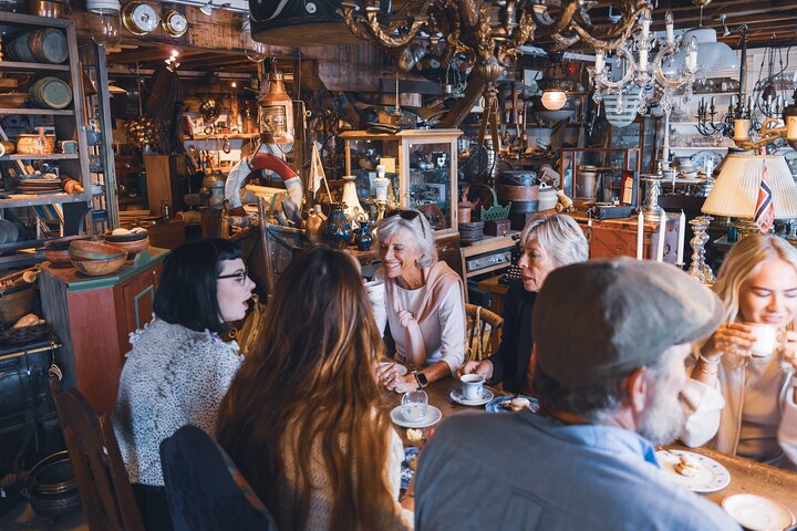 3 Hour Guided Food Walk Tour in Alesund, Norway