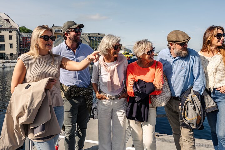 3 Hour Guided Food Walk Tour in Alesund, Norway