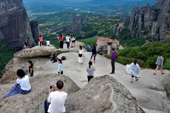 Meteora Panoramic Morning Small Group Tour with Local Guide
