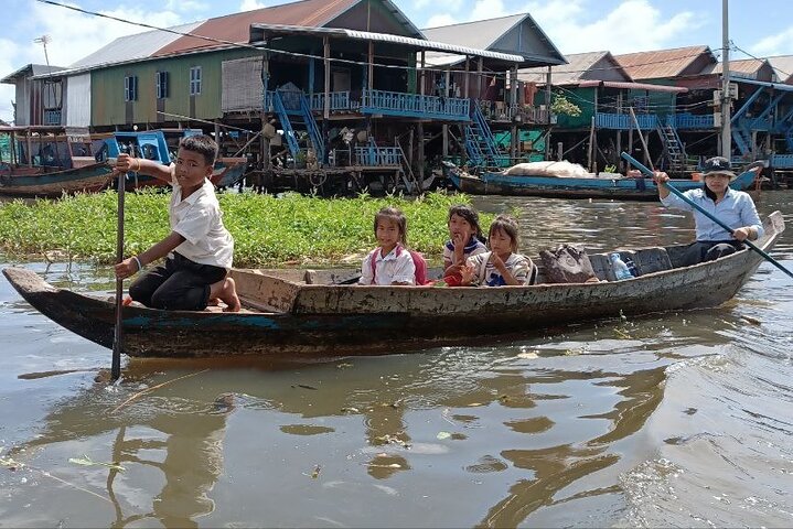 Two Days Angkor Wat Park-Beng Mealea and Kampong Phluk Village