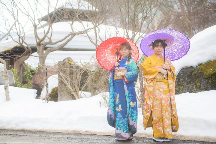 Private Authentic Kimono Walk in Nostalgic Village, Minakami