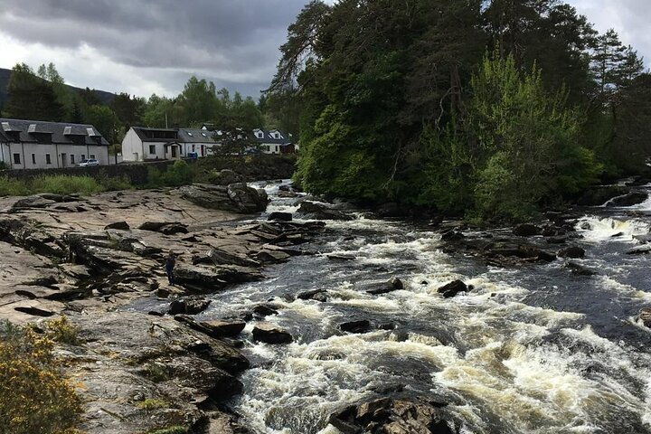 Hidden Scottish Gems & Highland Cows – Private Family Day Tour