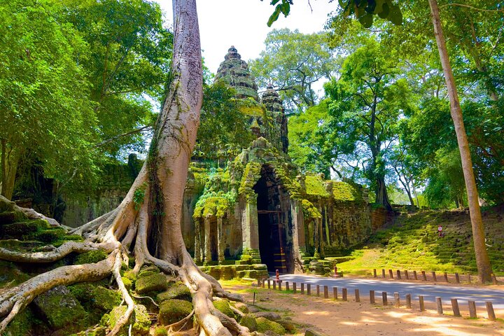 2 Days Exclusive Temple Highlights with Sunset and Sunrise Tour