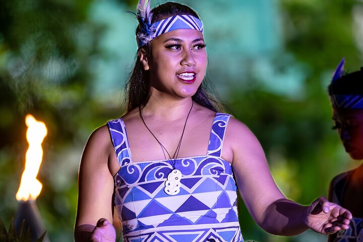 Toa Luau at Waimea Valley, Oahu