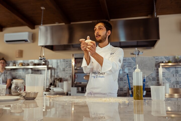 Palermo Pizza & Gelato Cooking Class with Meal & Wine