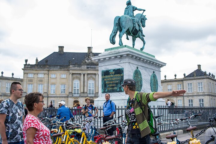 Copenhagen Highlights 3 Hour Bike Tour with local Guide