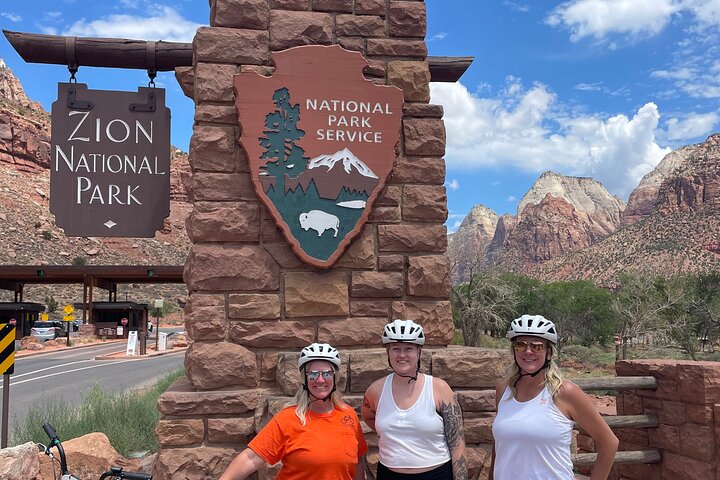 3 Hour Guided E Bike Tour in Zion National Park