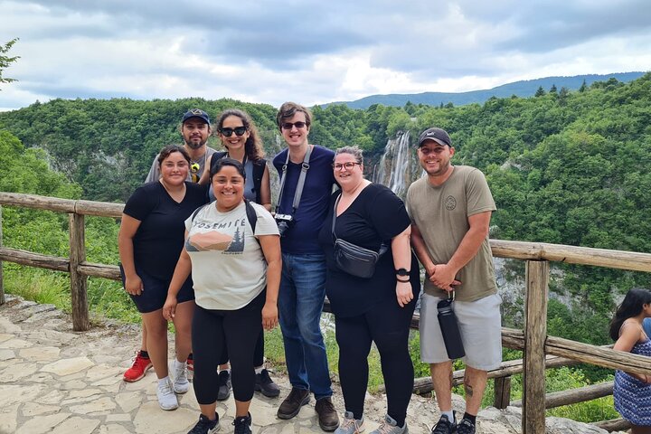 Zagreb: Plitvice Lakes & Rastoke Guided Day Trip with Ticket