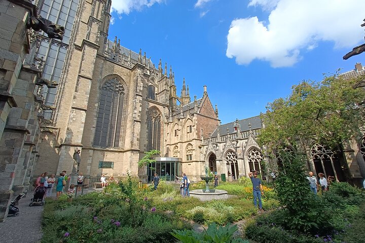 Utrecht Guided Highlights Walking Tour