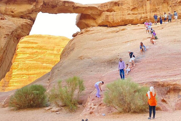 Wadi Rum 4-Hour Sunset Tour - Wadi Rum Desert Highlights
