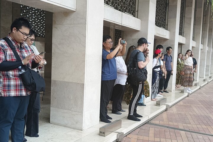 Jakarta Half Day Shared Guided Tour Visit Monument and Old Town
