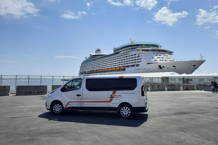 Private Transfer from Sakaiminato Port to Osaka Int Airport KIX