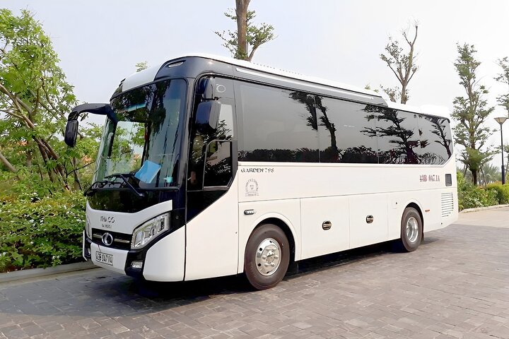 Da Lat City Private Car with Driver 4 - 8 hours