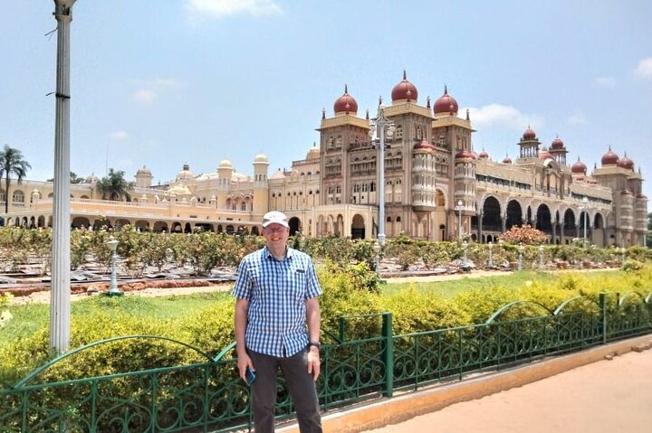 Private tour of Mysore by tourism ministry approved company