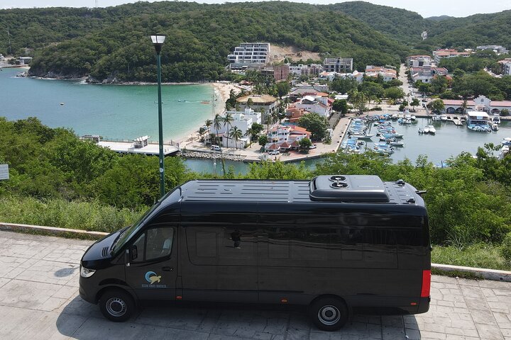 Huatulco Airport: Round-Trip Transfer to Huatulco Hotels