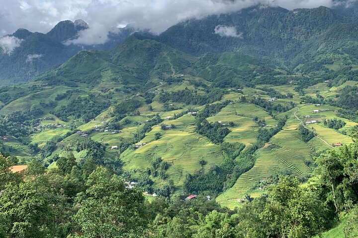 Sapa Motorbike Tour With Local Guide 1 Day - Waterfalls, Villages