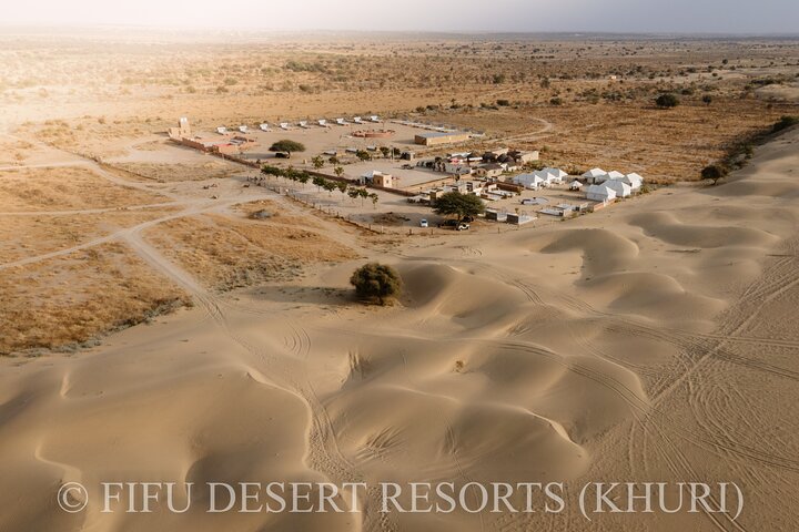 A Night in Thar Desert – Unforgettable Luxury Camel Safari
