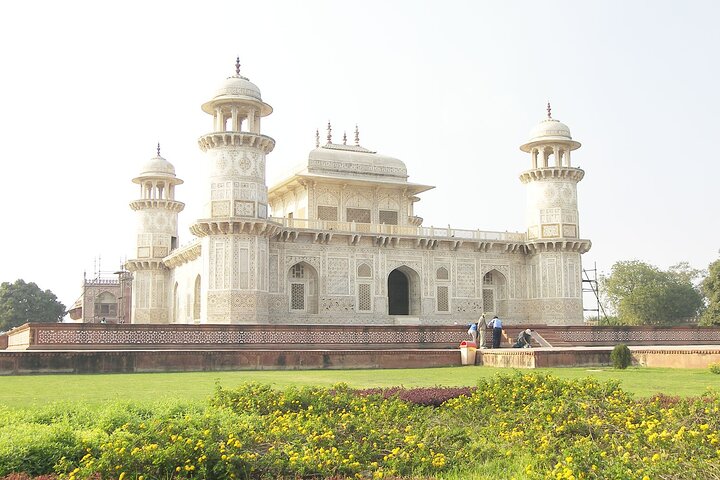 Private Taj Mahal Agra Fort Baby Taj Tour By Car From Delhi