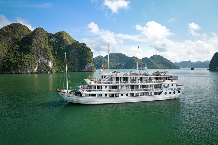 BEST SELLER 2026 All inclusive Halong Bay-Lan Ha Bay many options