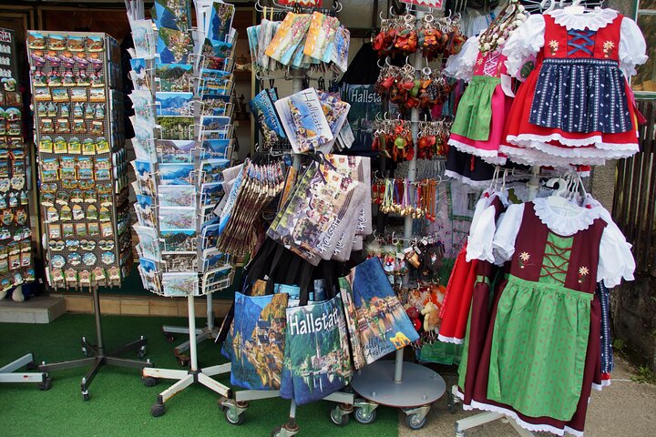 Private Day Trip From Linz To Hallstatt, English Speaking Driver