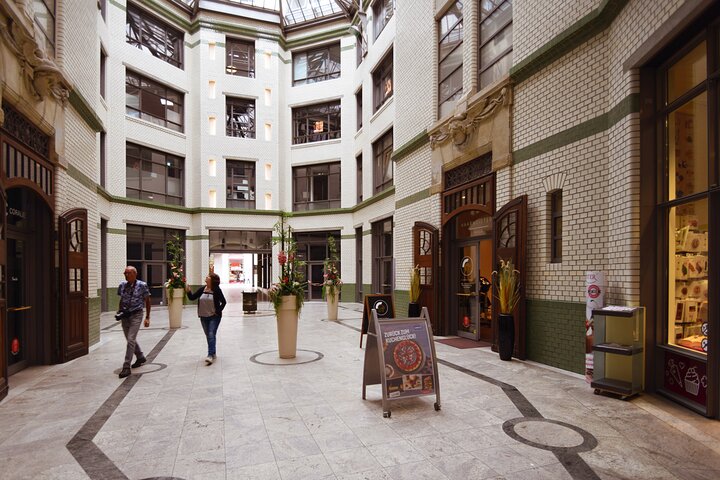 Leipzig's Courtyards and Passages - Guided Tour for a Private Group