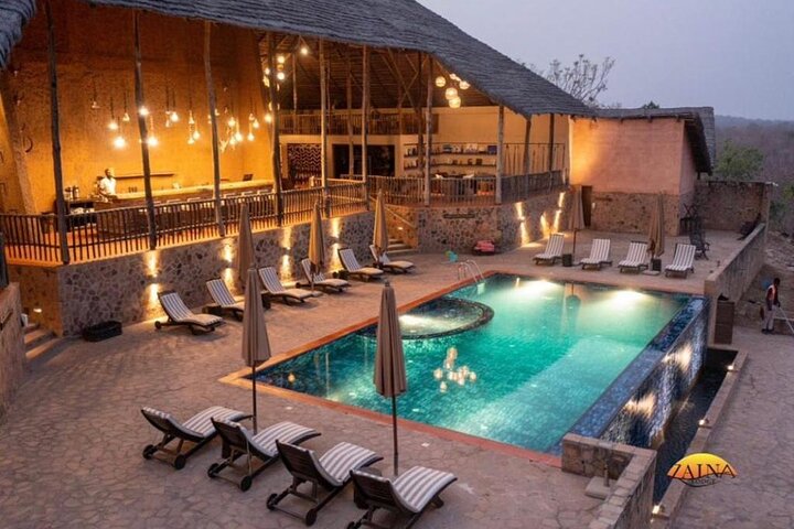 3 Days Zaina Elephants Safari - Eco luxury lodge experience