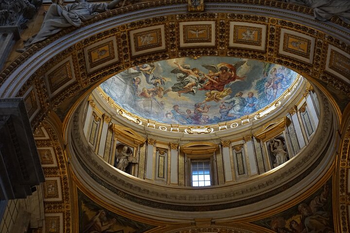 Vatican Museums, Sistine Chapel & St. Peters Basilica Guided Tour