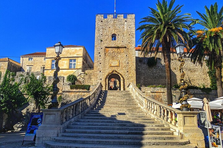Boat discovery: private one-day Korčula adventure