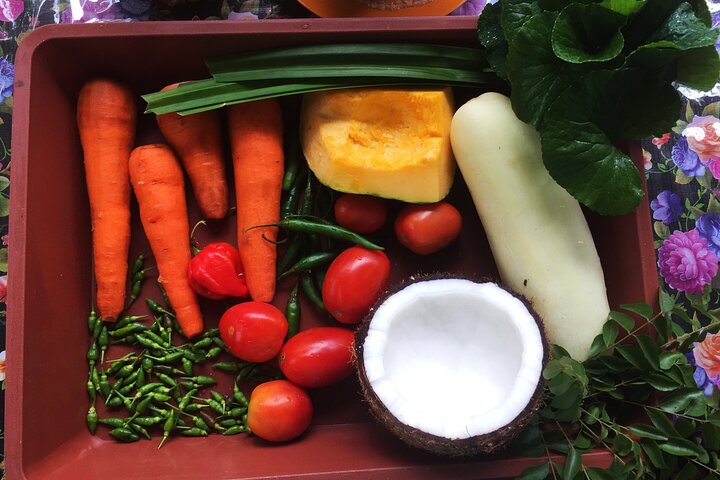 Sri Lankan cooking class with Nilu Kandy( FREE PICKUP & Drop)