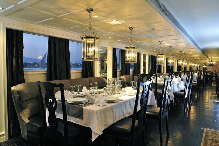 4-Day Nile Cruise Aswan and Luxor Hot Air Balloon with Abu Simbel
