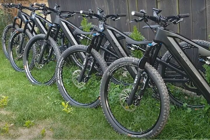 Sambata de Sus: E-Bike Guided Tours