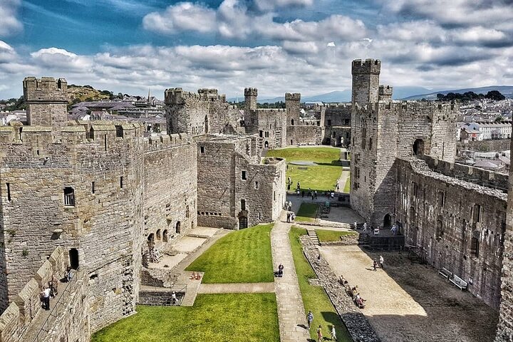Private Snowdonia & The 3 Castles Tour