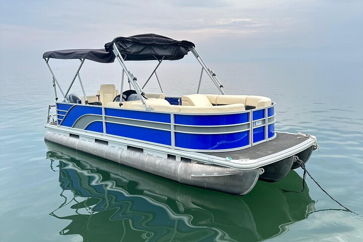 Lake Kivu Boat Trips & Experiences