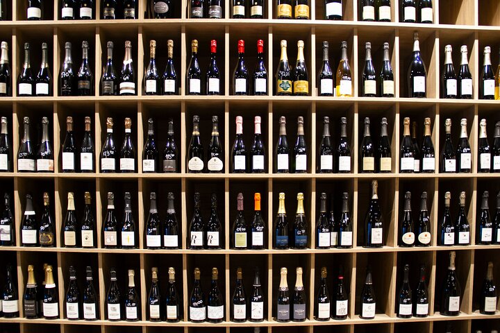 San Sebastian Food & Pintxos Tour with 12 Food & Drinks Tastings