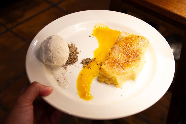 San Sebastian Food & Pintxos Tour with 12 Food & Drinks Tastings